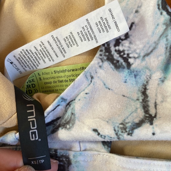 MPG leggings and sports bra set ocean white and blue XS - Picture 7 of 7